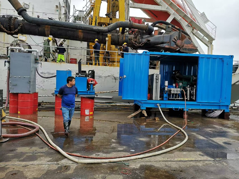 Cambodian customers purchased high pressure cleaning machines from Junling Machinery