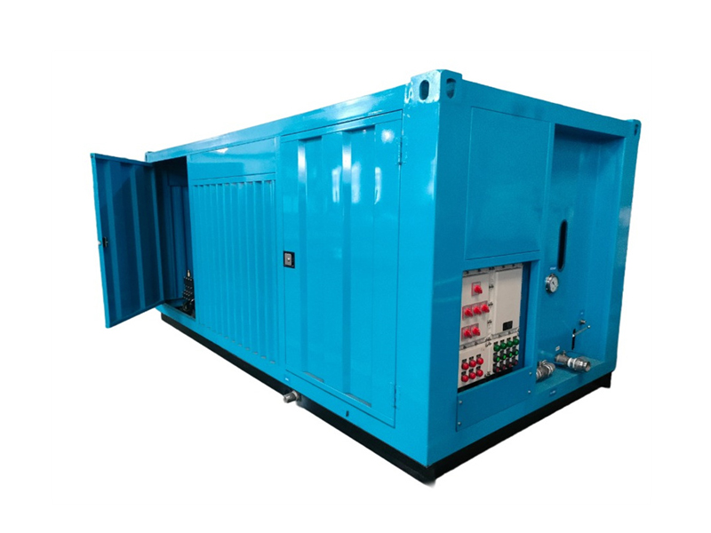 Oil tank cleaning system