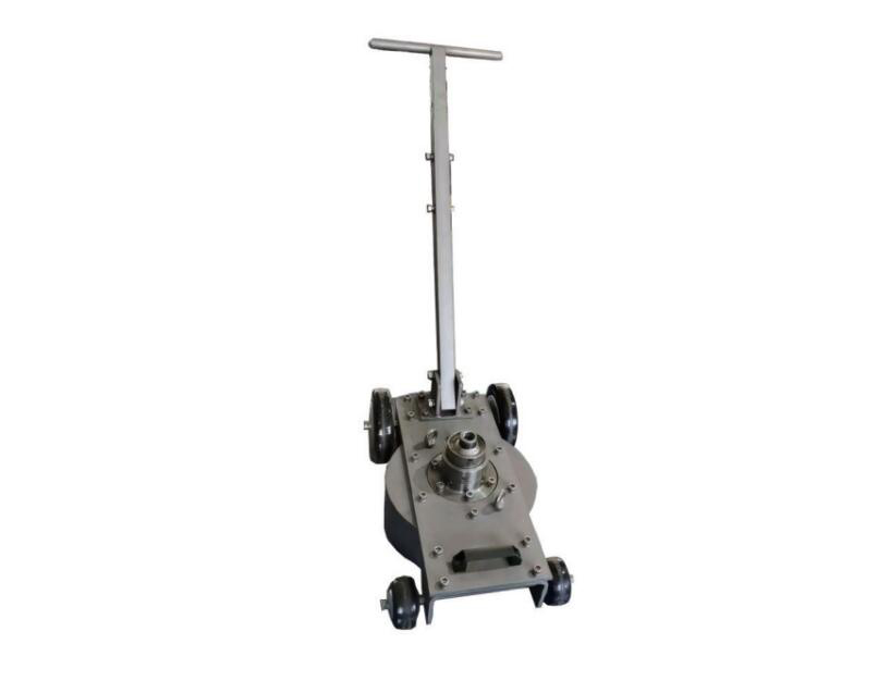 Airport runway glue removal/ground marking cleaning equipment