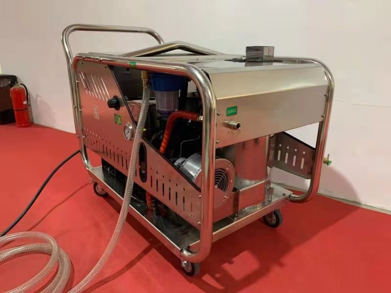 Hot and cold water cleaning machine