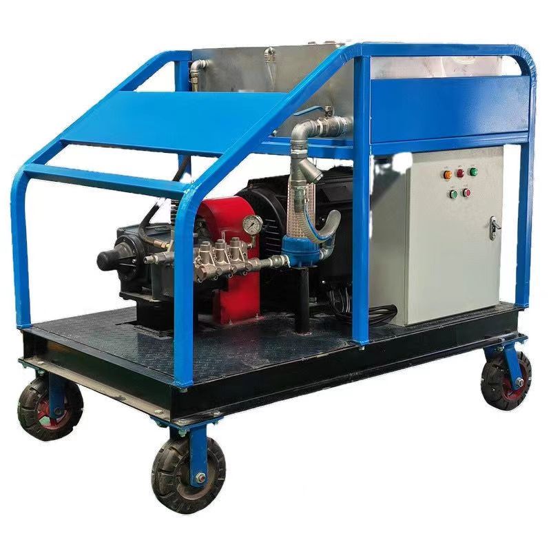 High pressure water concrete chiseling equipment plays an important role in bridge construction